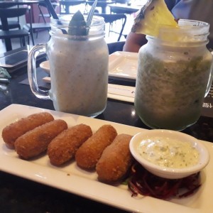 croquetas de cangrejo