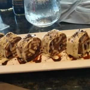 Cookies N' Crean Roll