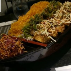 Rollos Especiales - Okinawa, weed roll y tribu roll