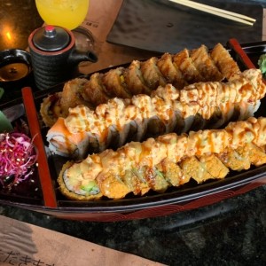 Rolls Especiales - Kung Fu Panda. Sugoi y canalero presentado en un barquito