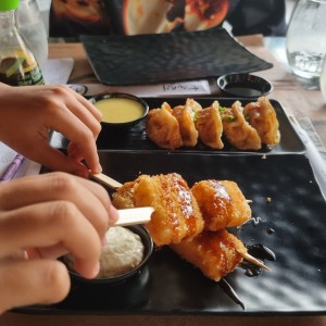 Entradas - Brochetas de Queso