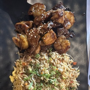 Yakimeshi mixto