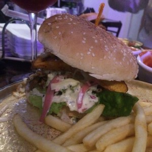 Panama Burguer (es de ropa vieja)