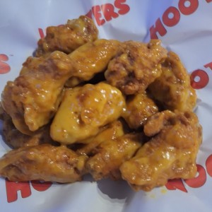 ORIGINAL HOOTERS STYLE WINGS