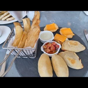 DESAYUNO - BANDEJA MIXTA