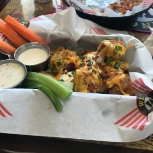 boneless with chesse