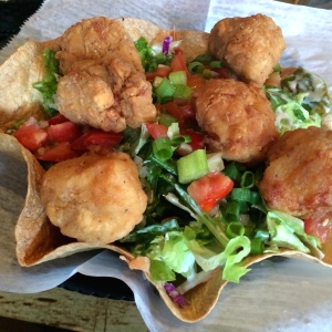 Buffalo Salad (con salsa aparte)