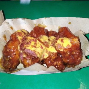 Bbq bacon wings 