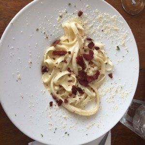 Tallarines a a carbonara