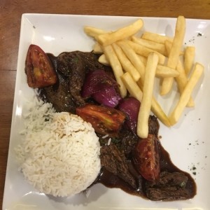lomo saltado
