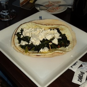 Clara de Huevo con espinaca y queso Fetta