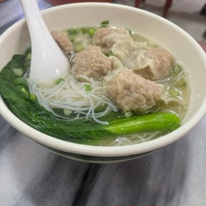 Platos Especiales - Sopa Wanton