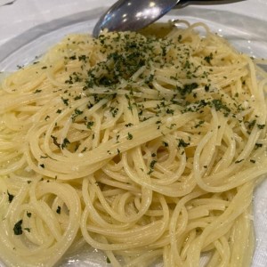 Spaguetti al Olio
