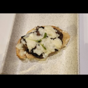 Bruschetta de Hongo Gratinada