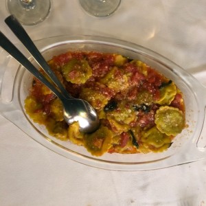 tortellini con tomate