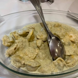 Pasta rellena de ternera