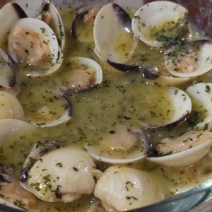 almejas al AJILLO