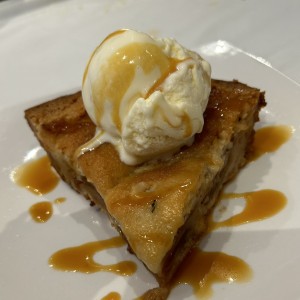 Tarta de Manzana con helado de Vainilla
