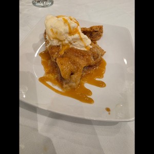 Tarta de Manzana con helado de Vainilla