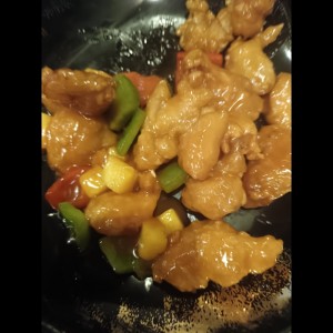 Platos Fuertes - Sweet & Sour Chicken