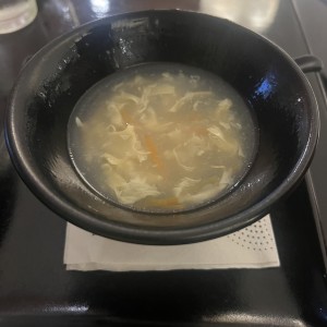Sopa de huevos