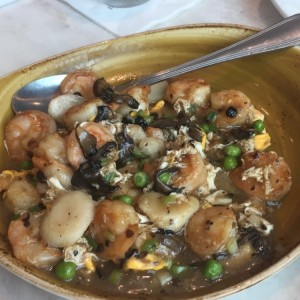langostinos en salsa de langosta?