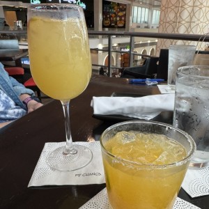 Mojito de maracuja y Whiskey Sour