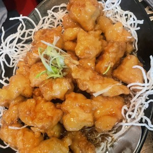 Platos Fuertes - Crispy Honey Chicken