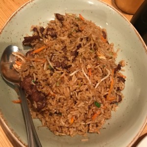 P.F. Chang?s Fried Rice de Carne de Res.