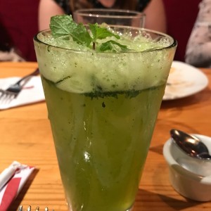 Limonada con Hierbabuena