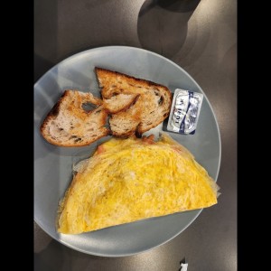 DESAYUNO - OMELETA
