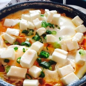 huevos al sarten pidelos con una orden de aguacate