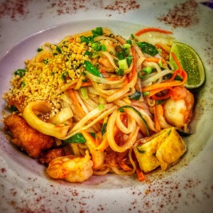 Pad thai de mariscos