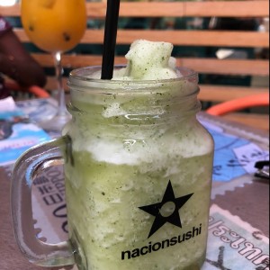 limonada de hierba buena