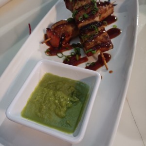 Tentadoras Entradas - Satay De Pollo