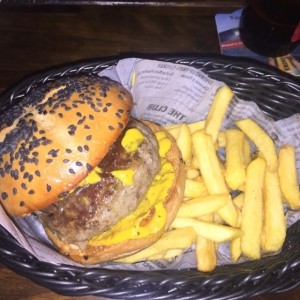angus bacon cheese burger
