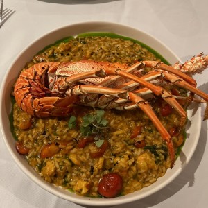 Risotto cacio e pepe con gamberi e Nocciole