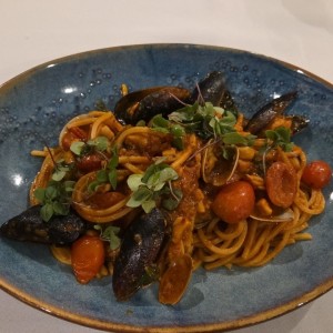 spaghetto allo scoglio