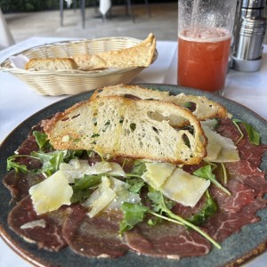 Antipasti - Carpaccio di Manzo