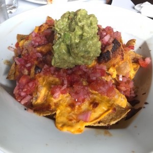 Nachos The Corner 76 Medianos