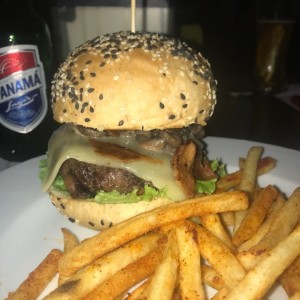 The Corner 76 - Arma tu propia hamburguesa
