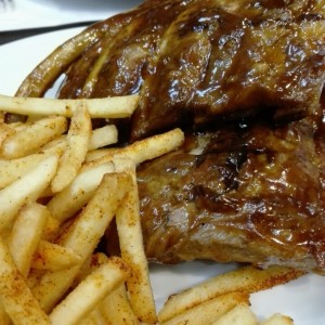 Costillas de Cerdo con Salsa BBQ