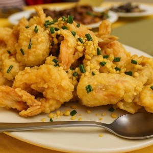 Camarones salteados