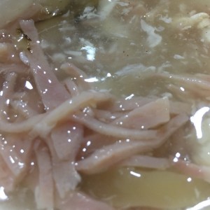 Sopa de buche de pescado.