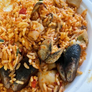 Platos Fuertes - Paella de Mariscos