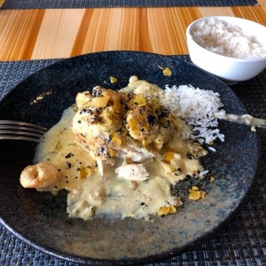 pescado y camarones