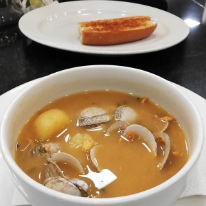 sopa de mariscos