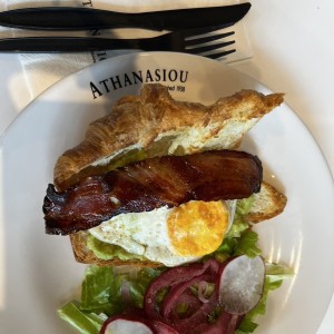 Avocado croissant
