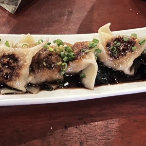 DUMPLINGS DE PORK BELLY