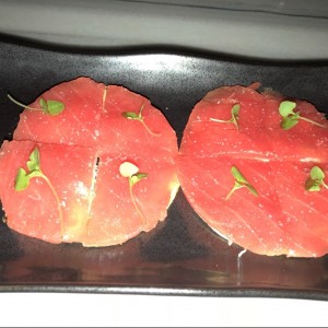 Para picar - Tuna pizza